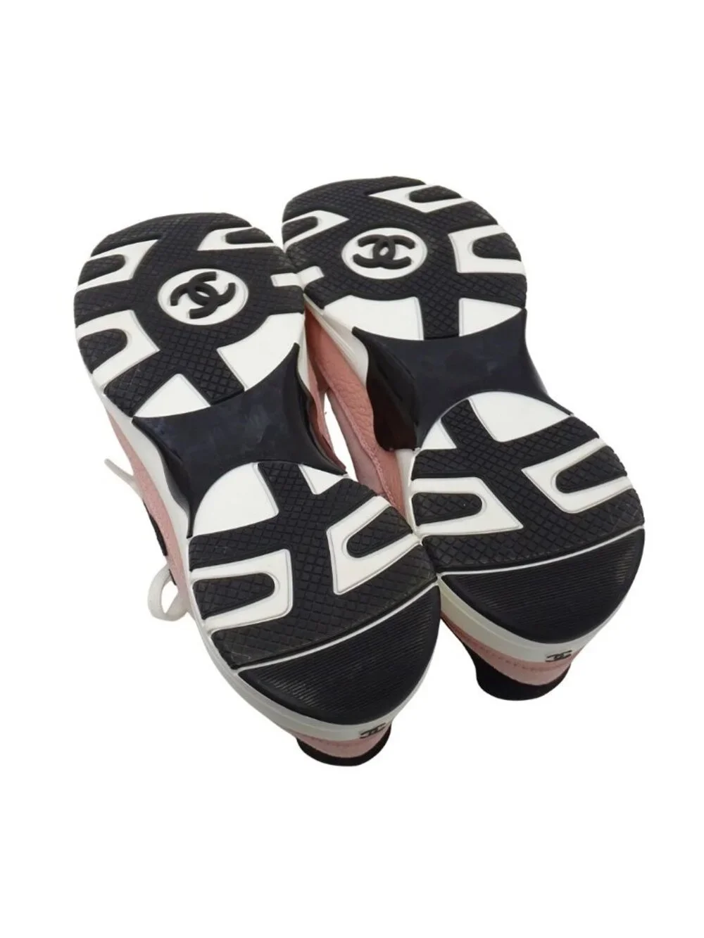Chanel Sneakers Suede Pink CC Logo Casual